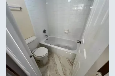 2431 NW 56th Ave, Unit #201, Lauderhill, FL 33313 - Photo 17