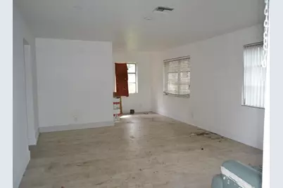 890 SW 28th St, Fort Lauderdale, FL 33315 - Photo 11