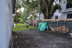 890 SW 28th St, Fort Lauderdale, FL 33315 - Photo 27