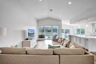 21464 Bridgeview Dr, Boca Raton, FL 33428 - Photo 25