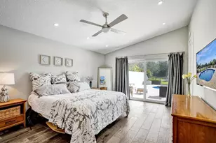 21464 Bridgeview Dr, Boca Raton, FL 33428 - Photo 9