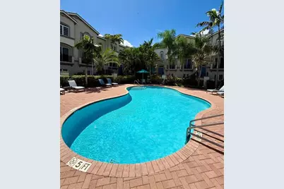 1951  Coral Heights Blvd, Unit #402, Fort Lauderdale, FL 33308 - Photo 21