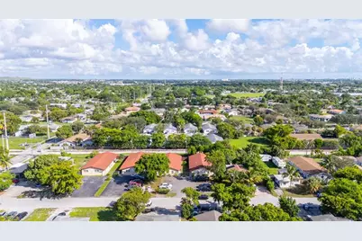 229 NW 12th Ct, Pompano Beach, FL 33060 - Photo 21