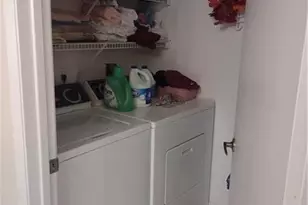 1192 NW Lombardy Dr, Port Saint Lucie, FL 34986 - Photo 11