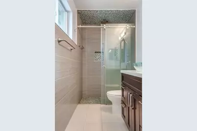 818 N 12th Ave, Hollywood, FL 33019 - Photo 21