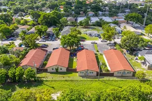 237 NW 12th Ct, Pompano Beach, FL 33060 - Photo 23