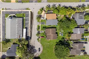 2941 NW 11th Ct, Fort Lauderdale, FL 33311 - Photo 35