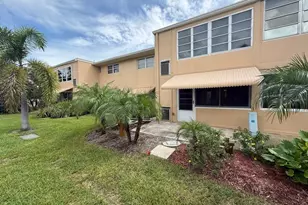 2141 NE 1st Ct, Boynton Beach, FL 33435 - Photo 33