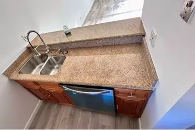 927  Twin Lakes, Unit #J-3, Coral Springs, FL 33071 - Photo 9