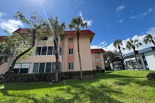 3050 Holiday Springs Blvd, Margate, FL 33063 - Photo 23