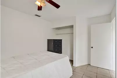 10921 SW 10th Ct, Pembroke Pines, FL 33025 - Photo 27