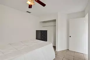 10921 SW 10th Ct, Pembroke Pines, FL 33025 - Photo 27