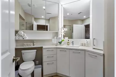 16135  Emerald Estates Dr, Unit #164, Weston, FL 33331 - Photo 25