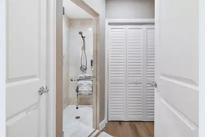 16135  Emerald Estates Dr, Unit #164, Weston, FL 33331 - Photo 39