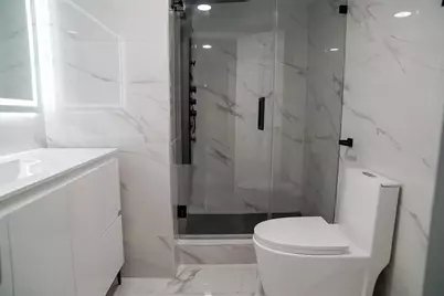 9601  Sunrise Lakes Blvd, Unit #311, Sunrise, FL 33322 - Photo 11