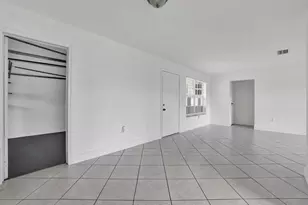 8360 NW 25th Ct, Sunrise, FL 33322 - Photo 29