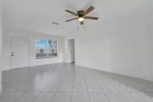8360 NW 25th Ct, Sunrise, FL 33322 - Photo 27