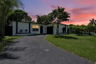 8360 NW 25th Ct, Sunrise, FL 33322 - Photo 39