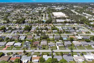 8360 NW 25th Ct, Sunrise, FL 33322 - Photo 37