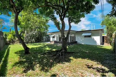 8360 NW 25th Ct, Sunrise, FL 33322 - Photo 35