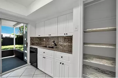 8360 NW 25th Ct, Sunrise, FL 33322 - Photo 13