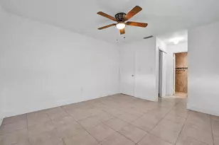 8360 NW 25th Ct, Sunrise, FL 33322 - Photo 15