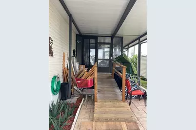 8580 SW 17th St, Davie, FL 33324 - Photo 3