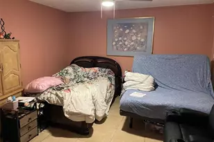 8580 SW 17th St, Davie, FL 33324 - Photo 9