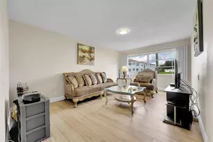 1500 NW 43rd Ter Unit, Lauderhill, FL 33313 - Photo 7