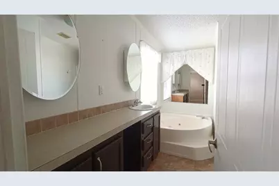 8204  South St, Boca Raton, FL 33433 - Photo 27