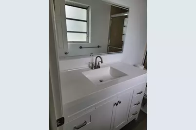 2100  Diana Dr, Unit #310, Hallandale Beach, FL 33009 - Photo 3