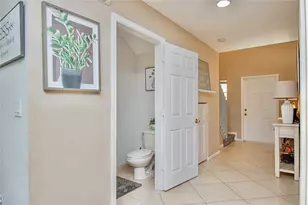 1055 Imperial Lake Rd, West Palm Beach, FL 33413 - Photo 17