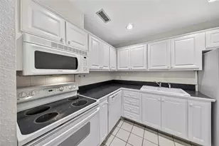 6417 Bay Club Dr, Fort Lauderdale, FL 33308 - Photo 23