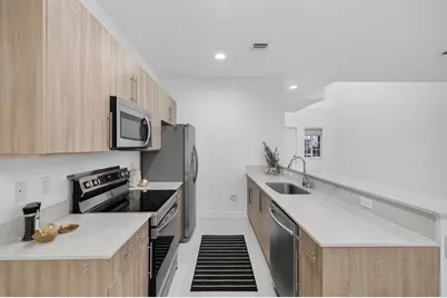 737 SE 1st Ct, Unit #737, Pompano Beach, FL 33060 - Photo 9