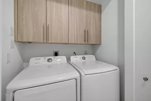 737 SE 1st Ct, Pompano Beach, FL 33060 - Photo 21