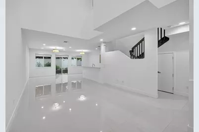 737 SE 1st Ct, Unit #737, Pompano Beach, FL 33060 - Photo 3