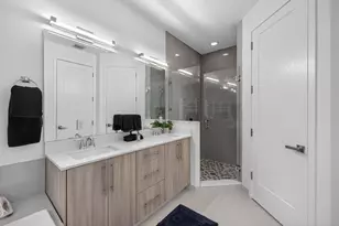 737 SE 1st Ct, Pompano Beach, FL 33060 - Photo 27