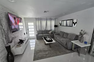 2340 NE 8th Ave, Pompano Beach, FL 33064 - Photo 23