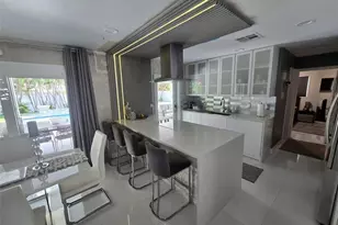 2340 NE 8th Ave, Pompano Beach, FL 33064 - Photo 29