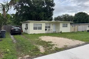 5821 Taft St, Hollywood, FL 33021 - Photo 1