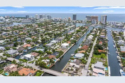 2300  Castilla Isle, Fort Lauderdale, FL 33301 - Photo 9