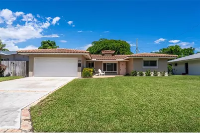 1711 NE 40th Ct, Oakland Park, FL 33334 - Photo 1