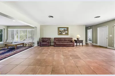 1711 NE 40th Ct, Oakland Park, FL 33334 - Photo 5