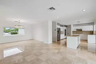 40 Isla Bahia Dr, Fort Lauderdale, FL 33316 - Photo 11