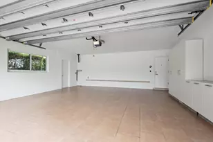 40 Isla Bahia Dr, Fort Lauderdale, FL 33316 - Photo 27