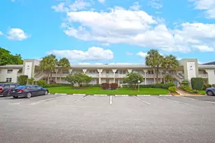 2805 Victoria Way Unit #F 2, Coconut Creek, FL 33066 - Photo 3