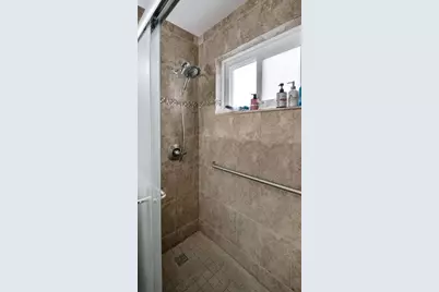 6322  Royal Palm Blvd, Margate, FL 33063 - Photo 9