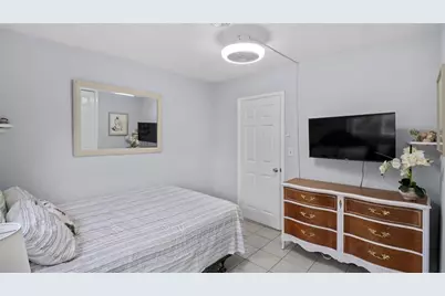 6322  Royal Palm Blvd, Margate, FL 33063 - Photo 7