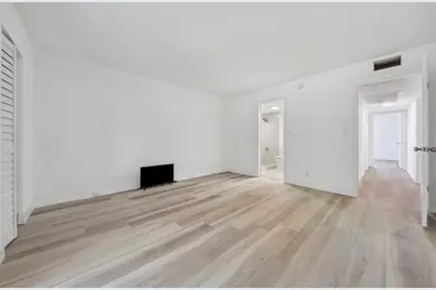 3201  Portofino Pt, Unit #D3, Coconut Creek, FL 33066 - Photo 15