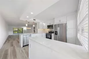 3201 Portofino Point, Coconut Creek, FL 33066 - Photo 5